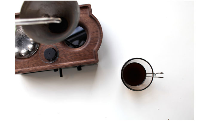the-barisuer-alarm-clock-coffee-maker-01