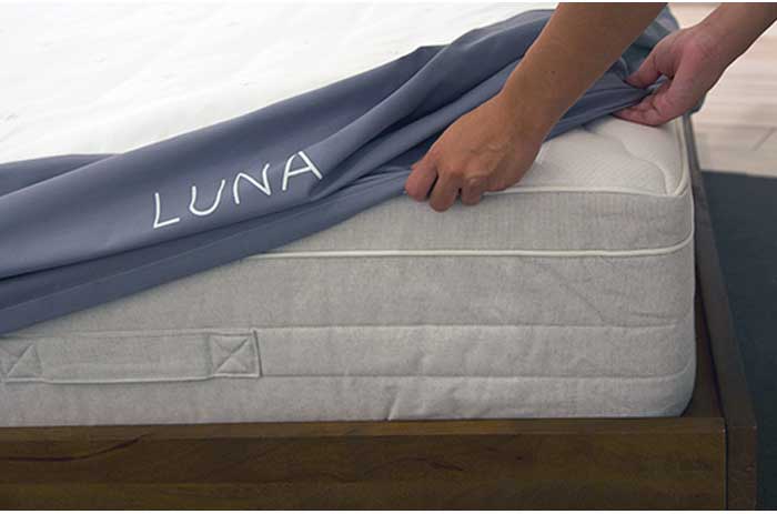 luna-smart-mattress-cover